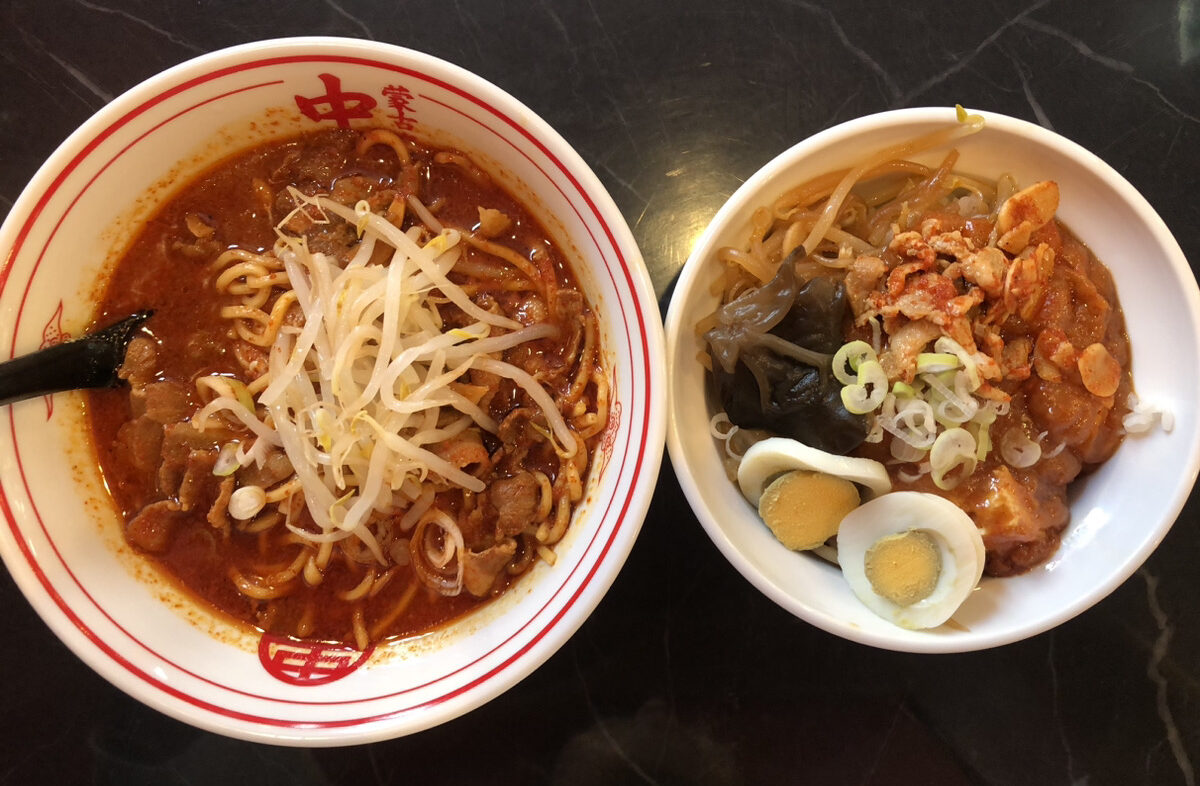 暑さを辛さで吹き飛ばせ